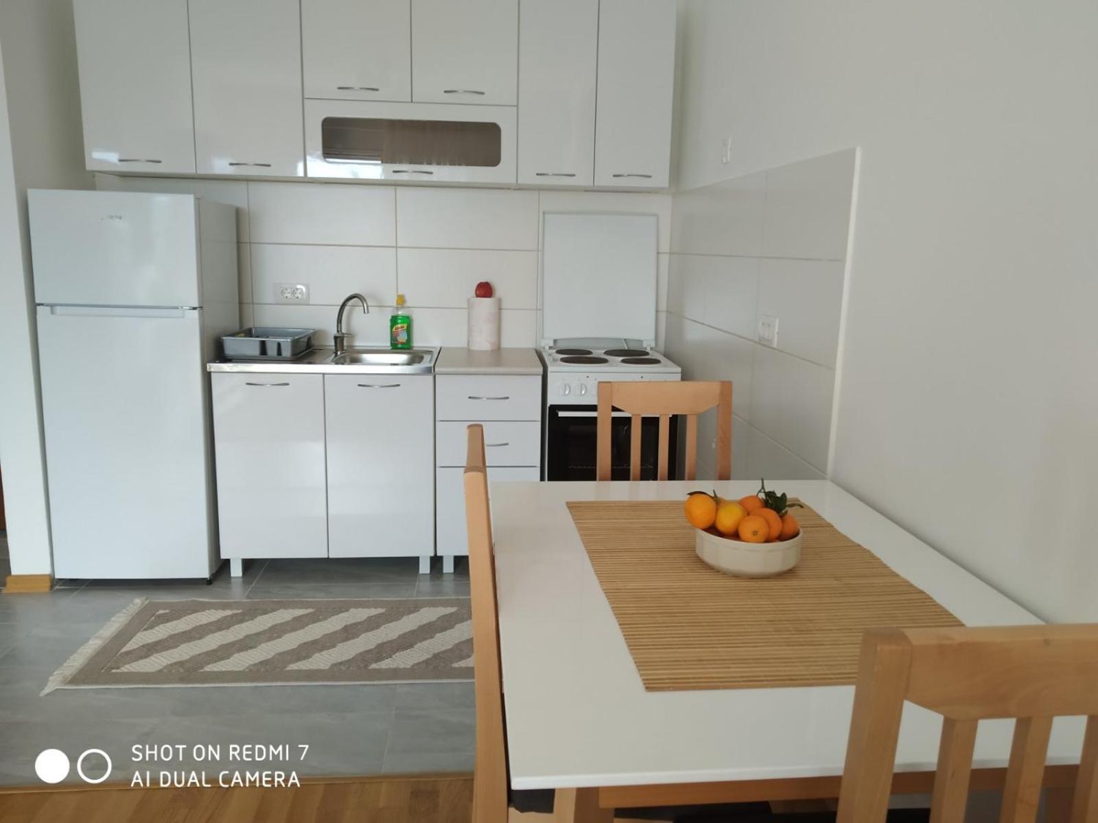 Renta Apartman Podgorica Ngoại thất bức ảnh