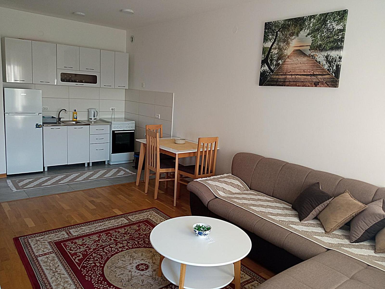 Renta Apartman Podgorica Ngoại thất bức ảnh